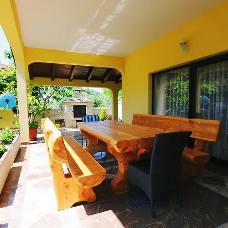 Casa Gabrijela